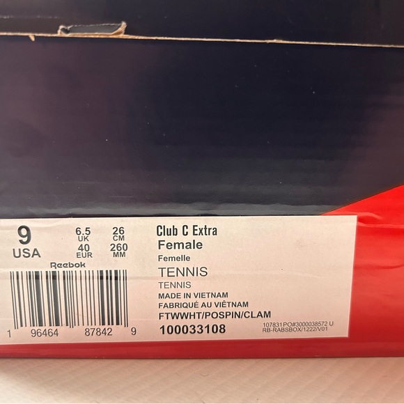 NWT Reebok Shoes - Picture 3 of 3